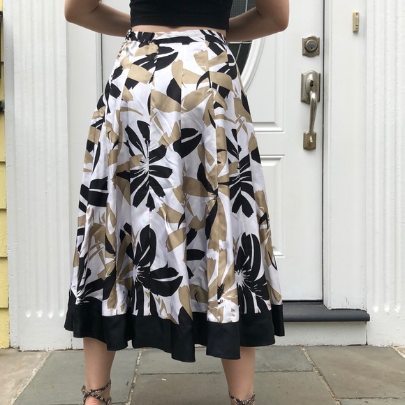 Coldwater creek PS silk floral print full skirt - Picture 3 of 5